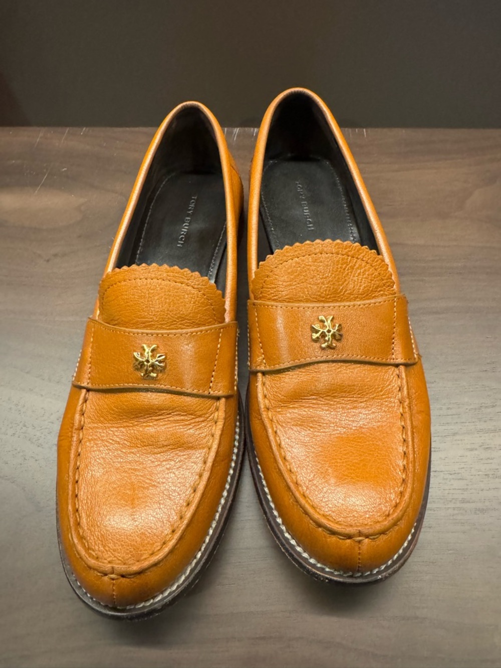 Tory Burch Classic Women’s Loafers - Picture 2 of 7